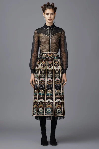 Look 38